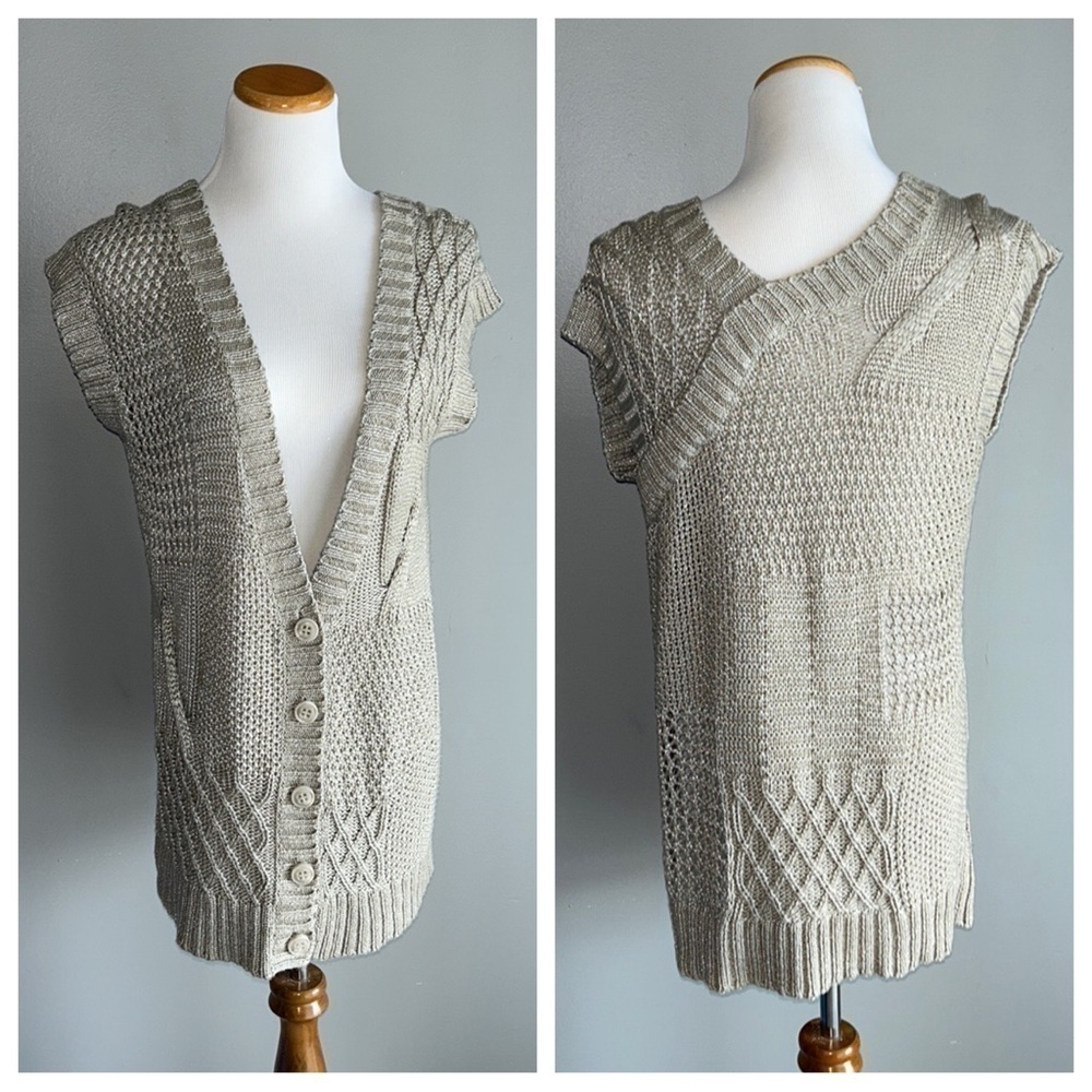 Hinge S Shimmer Gold Sleeveless Cardigan